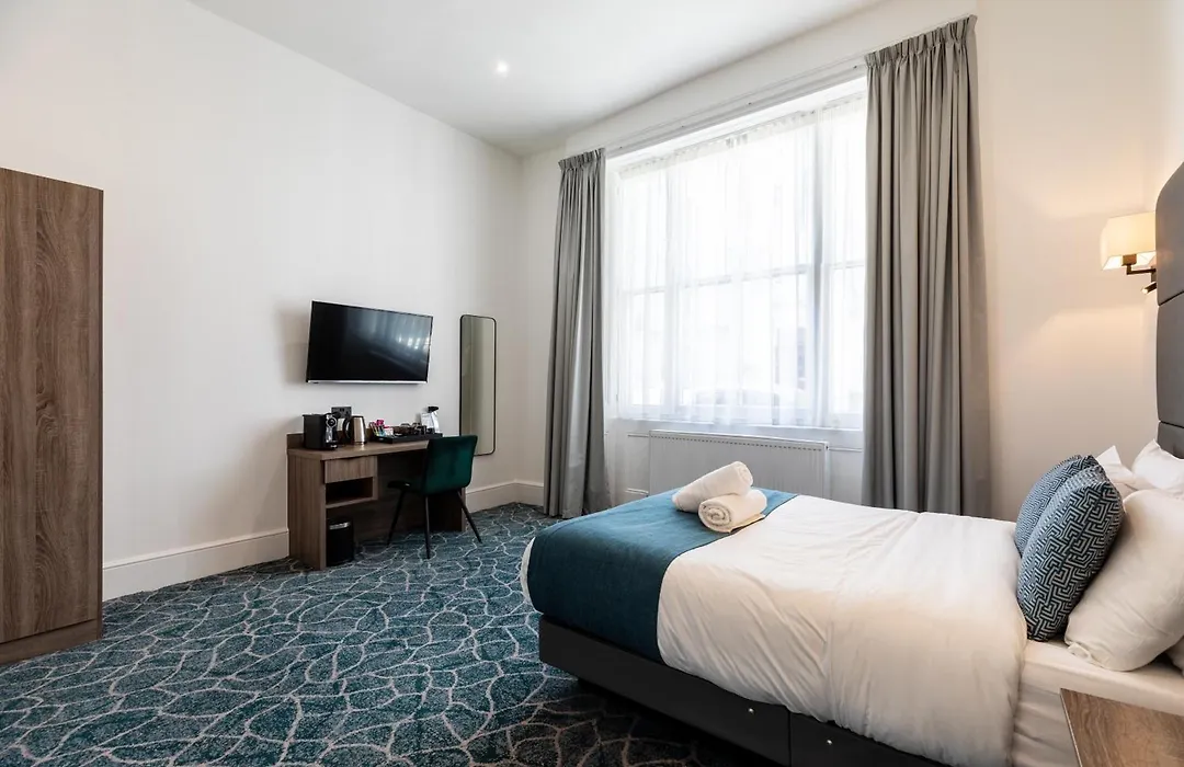 The J Hyde Park Hotel-1